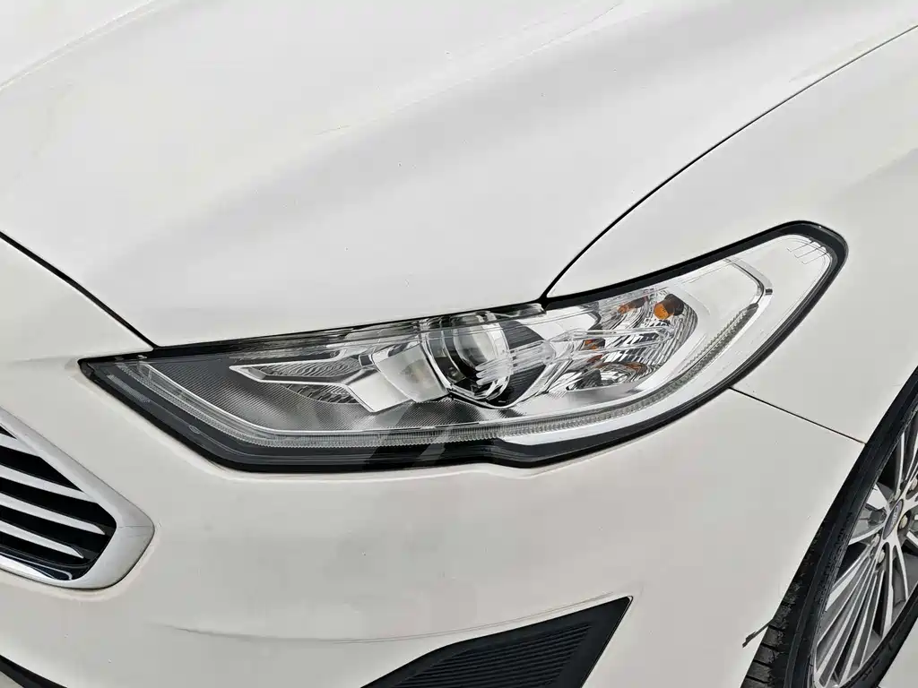 Mondeo New Energy 2018 2.0 PHEV Smart Control Fashion National VI купить на сайте DeffCars