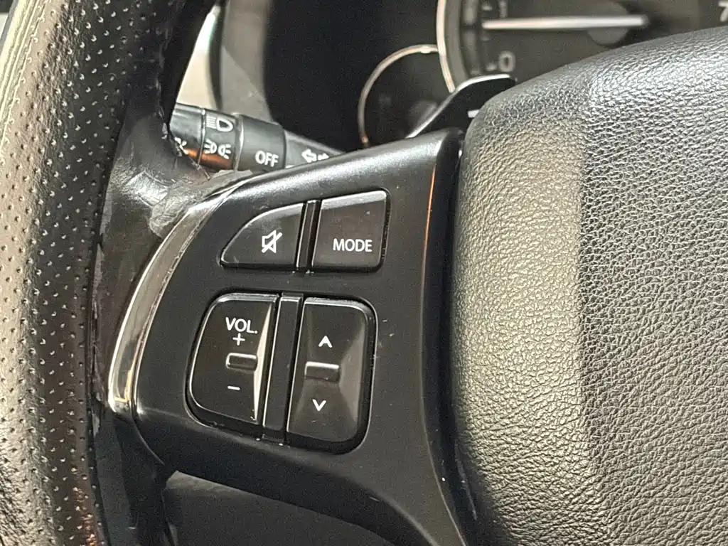 Qiyue 2015 1.6L automatic enjoyment type купить на сайте DeffCars