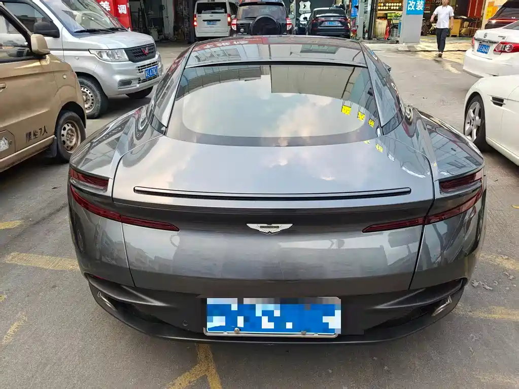 Aston Martin DB11 2020 4.0T V8 Coupe купить на сайте DeffCars