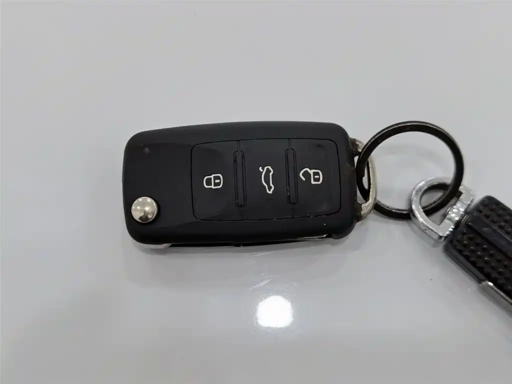 Jetta 2019 Dream Edition 1.4L Manual Fashion купить на сайте DeffCars