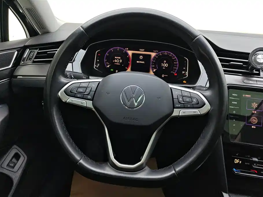 Magotan 2020 330TSI DSG luxury model купить на сайте DeffCars