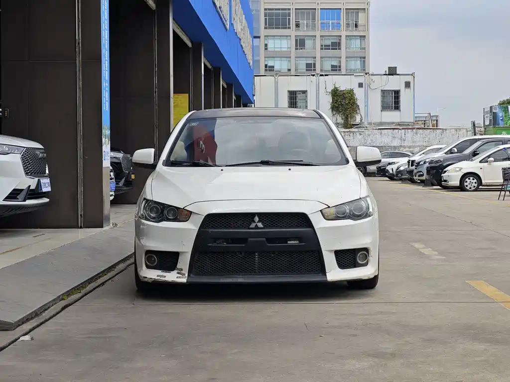 Yishen 2013 Fashion Edition 1.8L CVT Comfort Type купить на сайте DeffCars