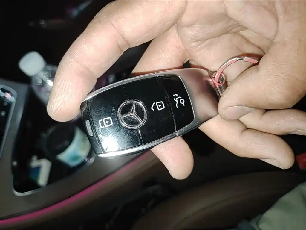 Mercedes-Benz E-Class New Energy 2022 Model 2 E 350 e L plug-in hybrid sedan купить на сайте DeffCars