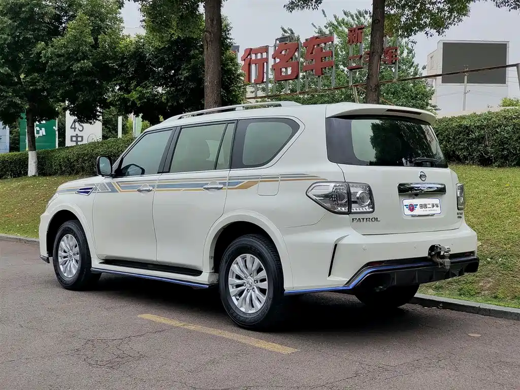 Patrol 2018 4.0L LinkedIn model купить на сайте DeffCars