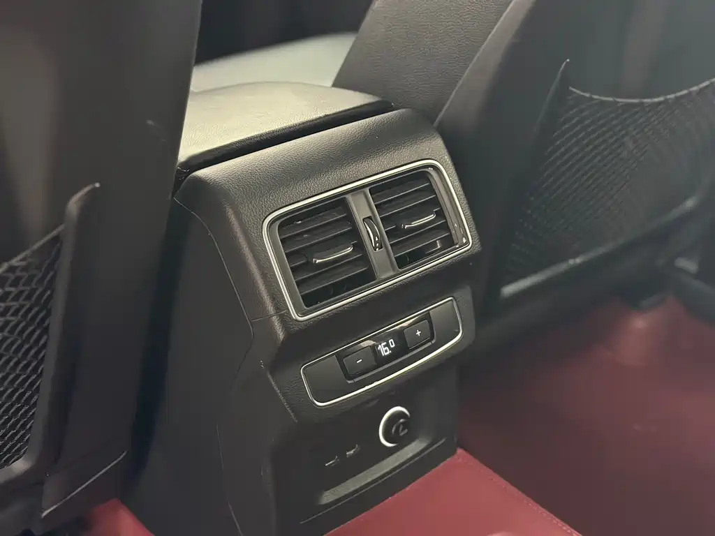 Audi Q5L 2020 40 TFSI Honorable and Enterprising купить на сайте DeffCars
