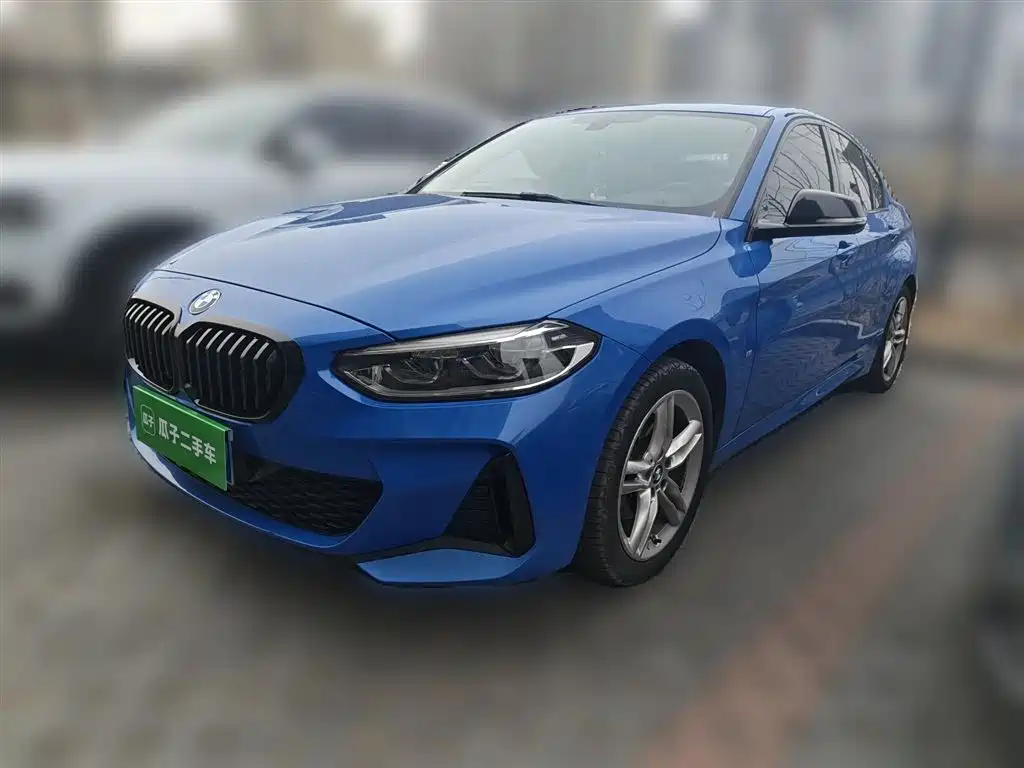 BMW 1 Series 2021 120i M Sports Night Edition купить на сайте DeffCars