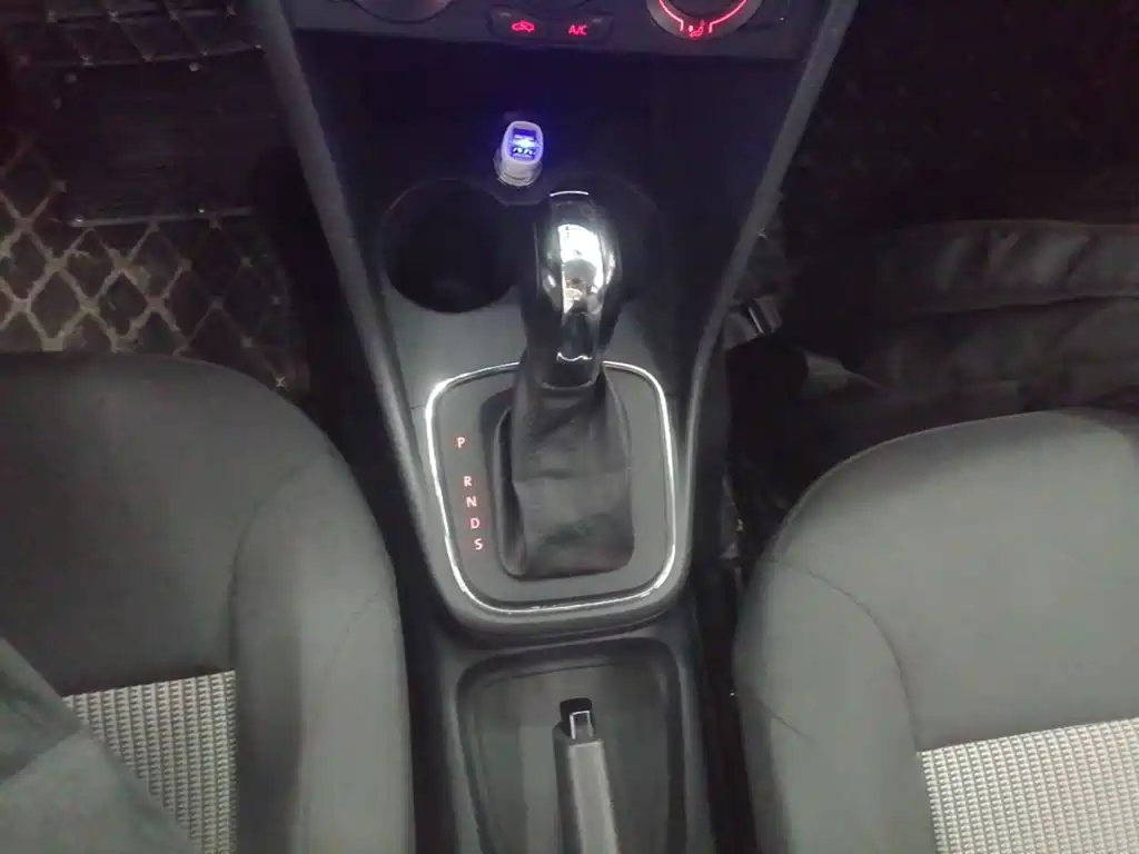 Polo 2016 1.4L automatic fashion model купить на сайте DeffCars