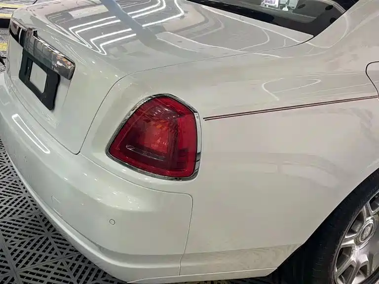 Ghost 2015 Series II Extended Edition купить на сайте DeffCars