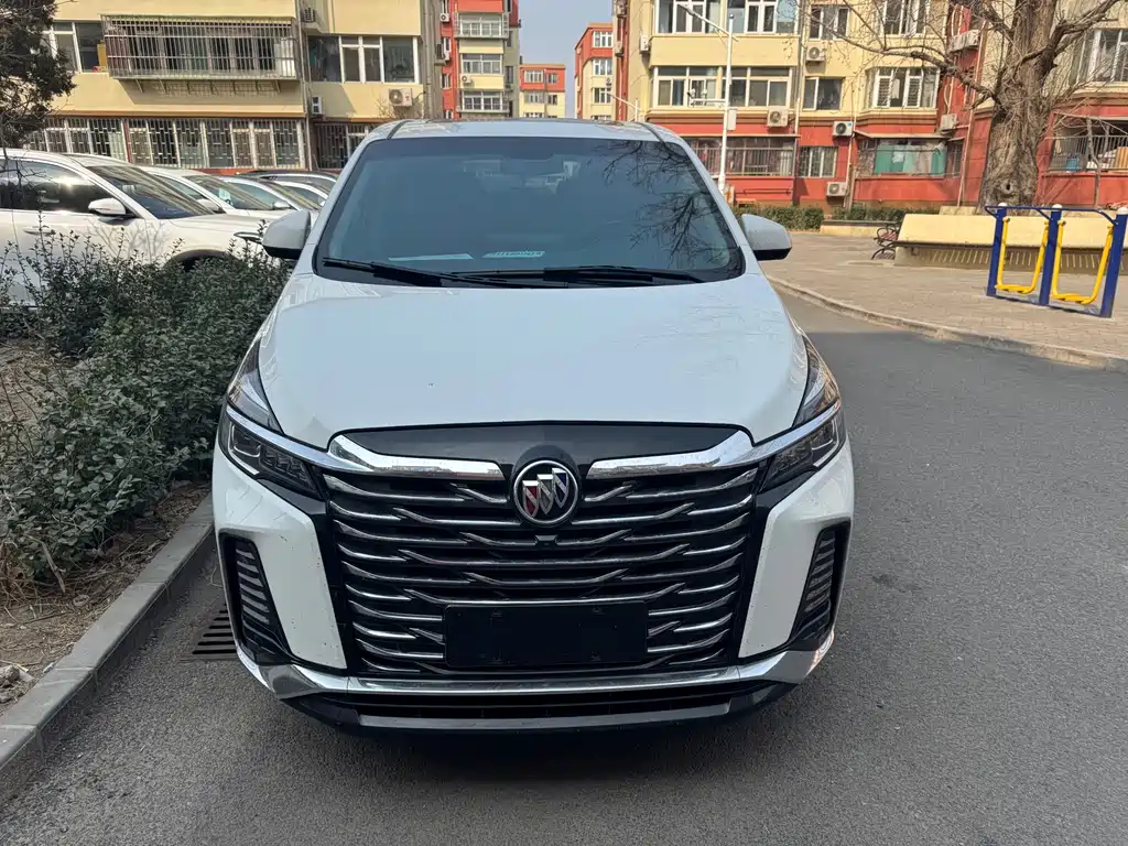 Buick GL8 2023 Land Business Class 652T Luxury купить на сайте DeffCars
