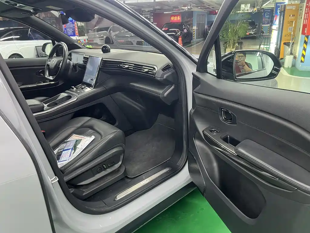 NIO ES6 2022 75kWh sports version купить на сайте DeffCars