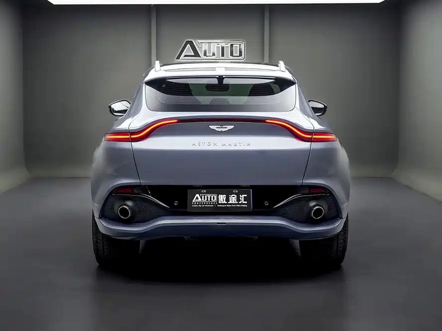 Aston Martin DBX 2023 3.0T STRAIGHT-SIX купить на сайте DeffCars