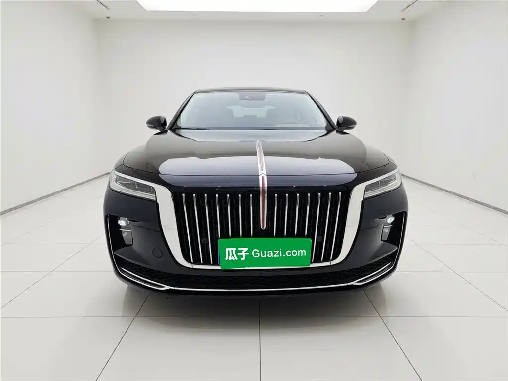 Hongqi H9 2022 2.0T Zhilian Flagship Edition купить на сайте DeffCars