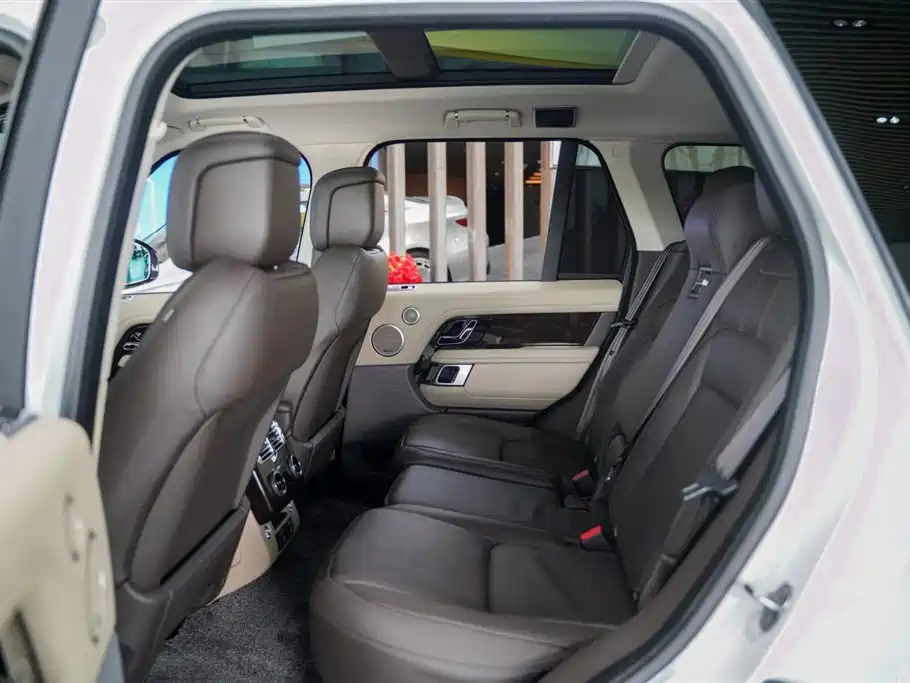 Range Rover 2022 3.0 L6 360PS Legacy Edition купить на сайте DeffCars