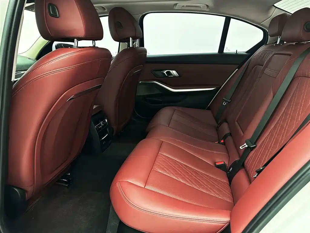 BMW 3 Series 2023 320Li M Sports Package купить на сайте DeffCars