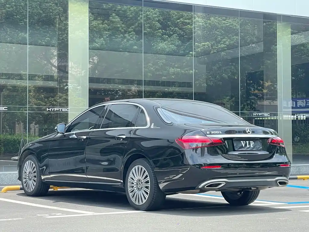 Mercedes-Benz E-Class 2022 E 300 L Fashion купить на сайте DeffCars