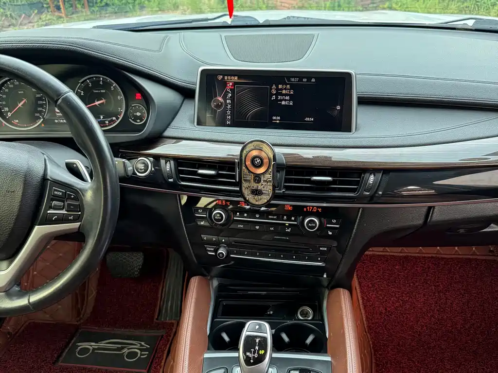 BMW X6 2015 xDrive35i luxury model купить на сайте DeffCars