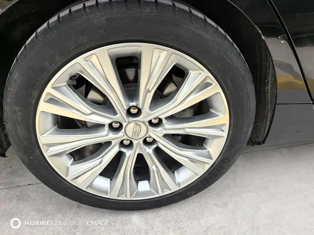 Cadillac CT6 2023 28T Fashion Model купить на сайте DeffCars