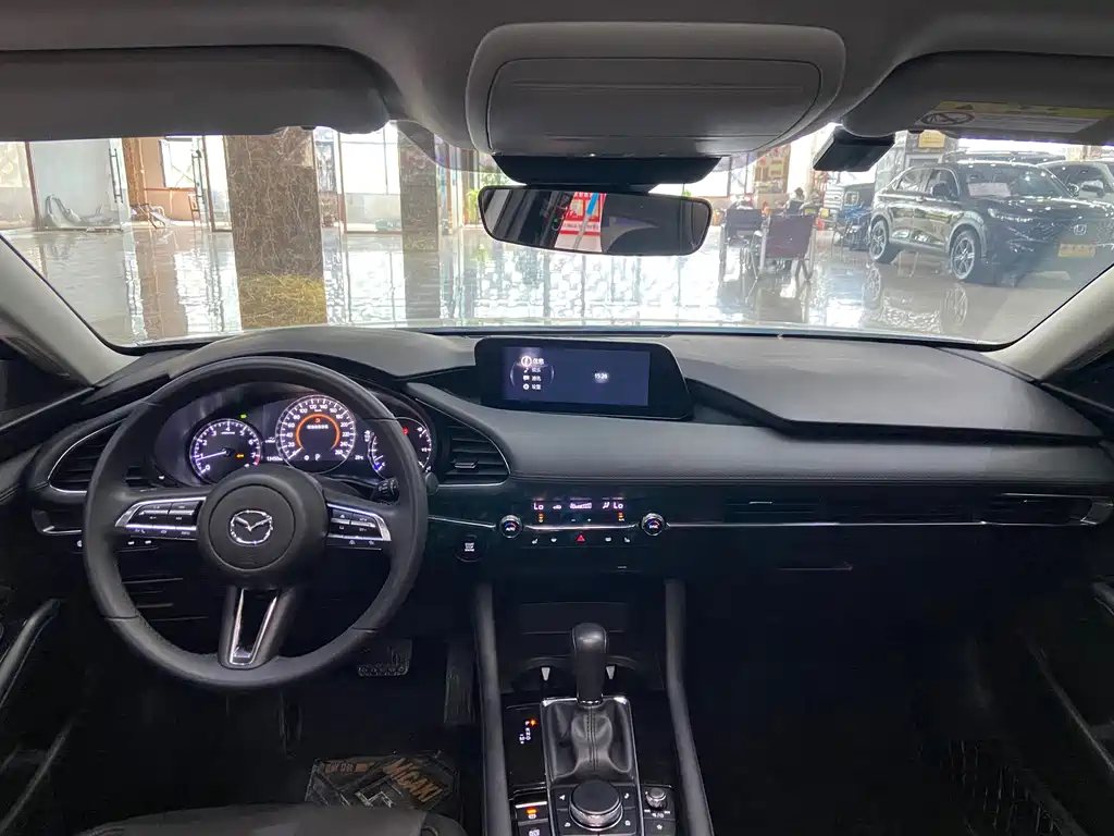 Mazda Axela 2022 2.0L Automatic Premium Edition купить на сайте DeffCars