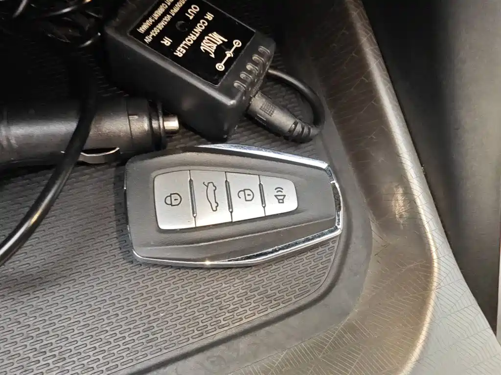 Emgrand 2022 4th generation 1.5L CVT premium model купить на сайте DeffCars