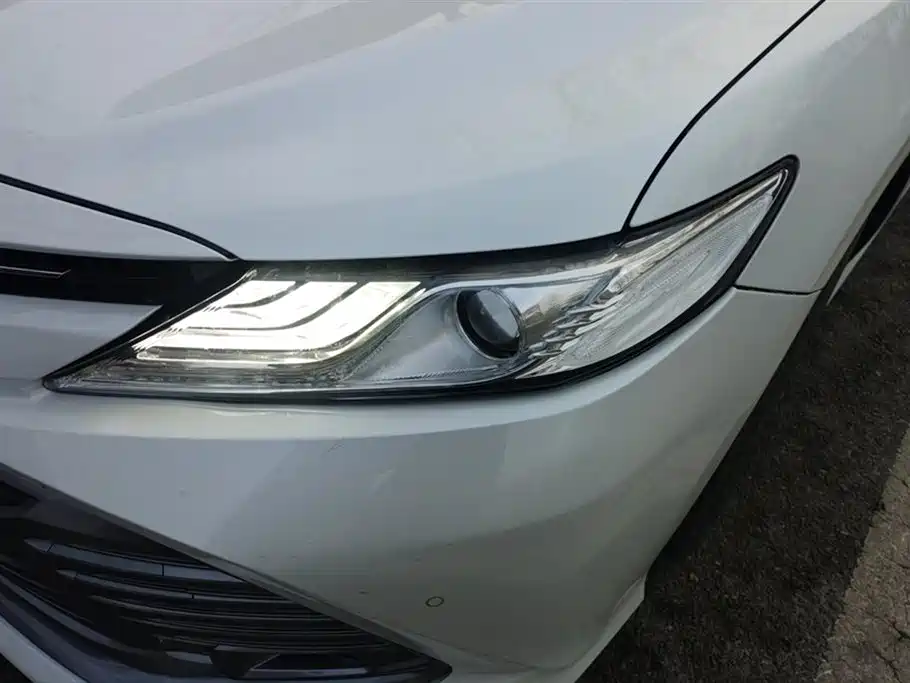 Camry 2019 facelift 2.5G Deluxe Edition купить на сайте DeffCars
