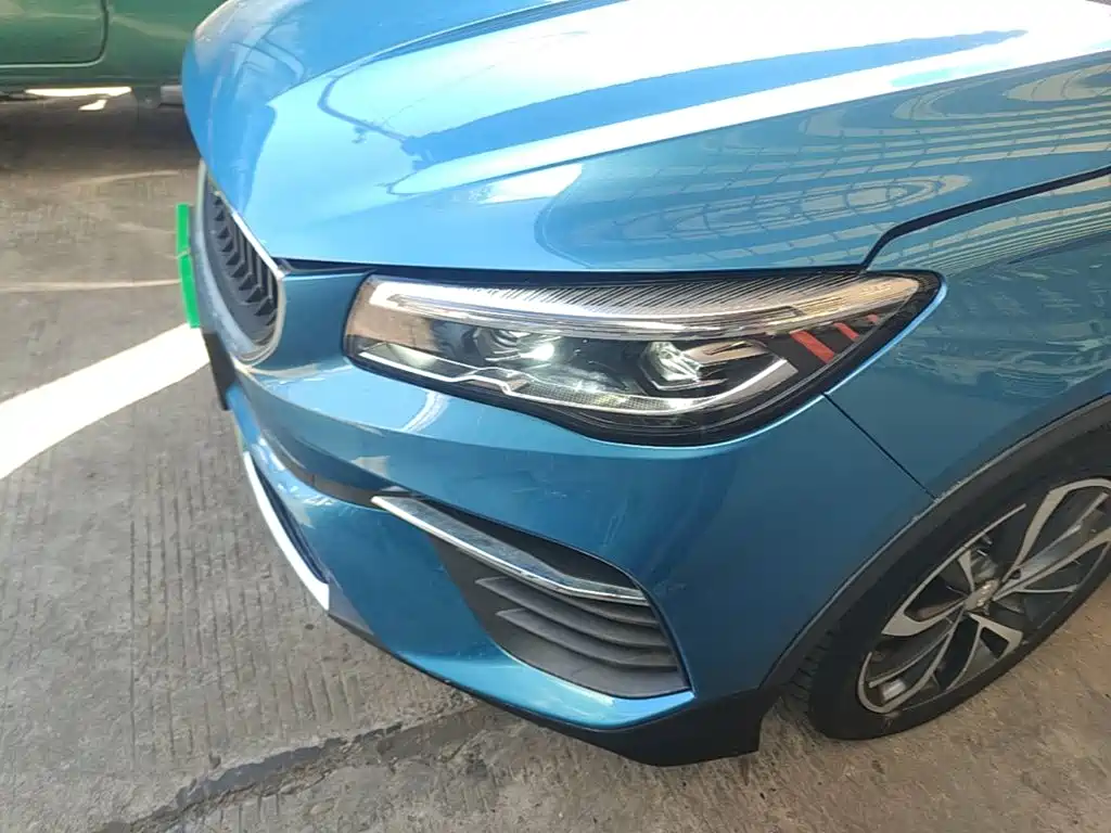 Emgrand S 2022 1.4T CVT crossover player version купить на сайте DeffCars