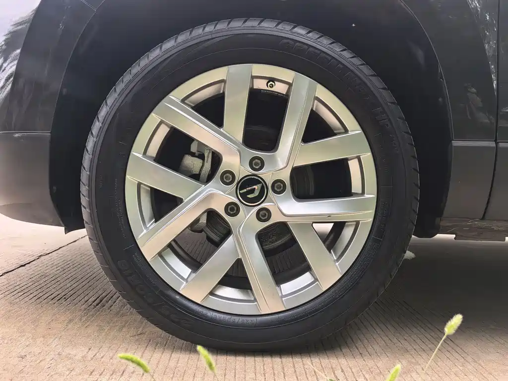 Jetta VS5 2023 280TSI automatic aggressive model купить на сайте DeffCars