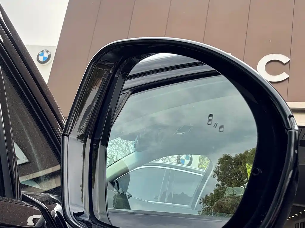 Voyager 2025 2.0T four-wheel drive Zunyi hybrid version купить на сайте DeffCars