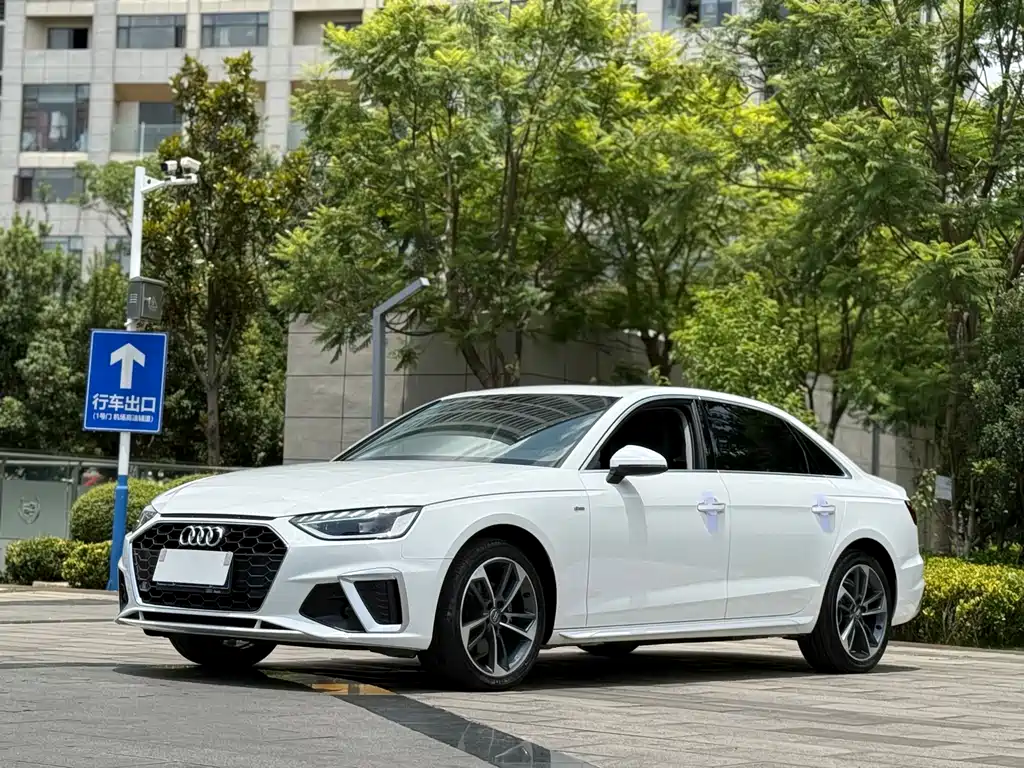 Audi A4L 2020 40 TFSI Fashionable and Dynamic купить на сайте DeffCars