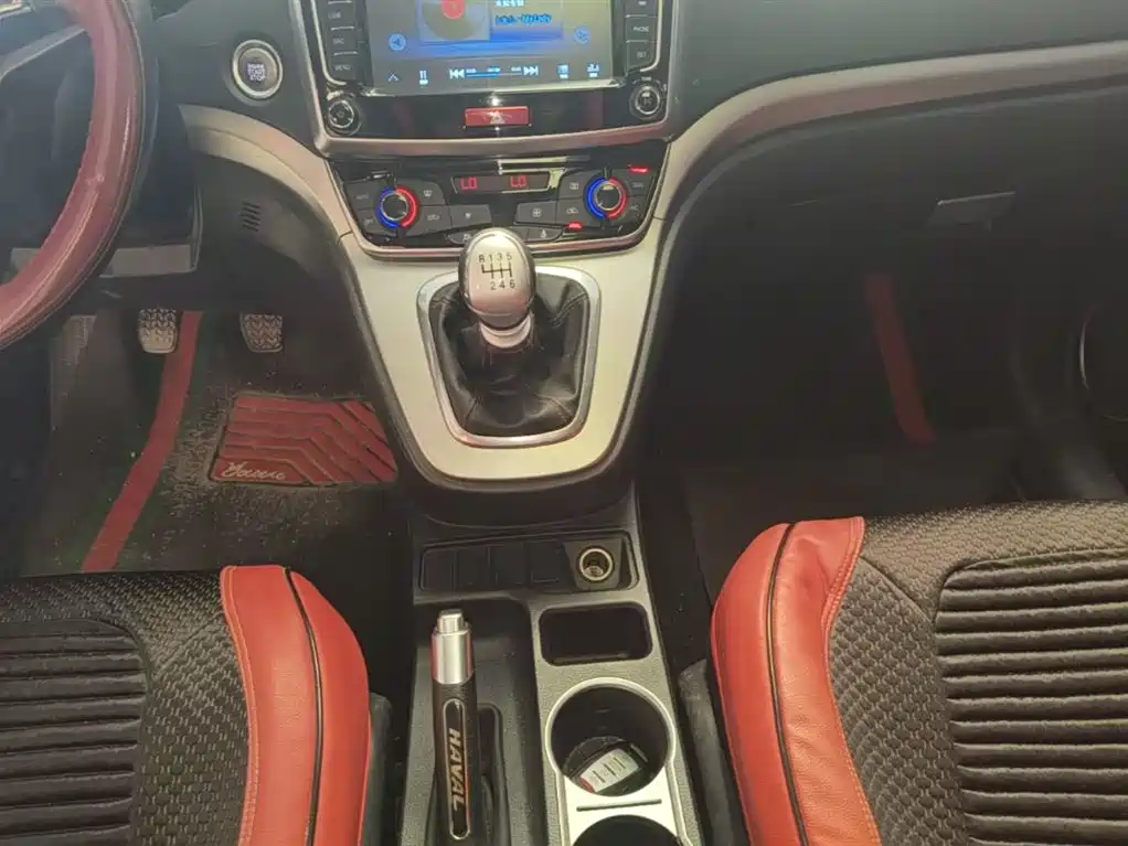 Haval M6 2018 1.5T manual two-wheel drive elite model купить на сайте DeffCars