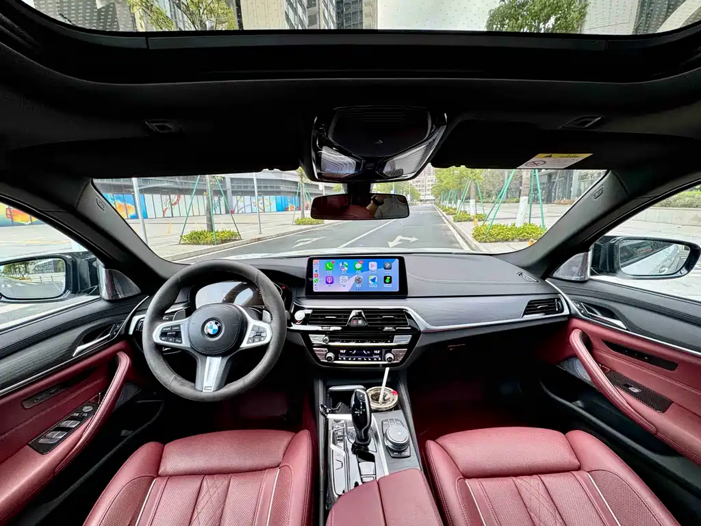 BMW 5 Series 2021 530Li Exclusive M Sports Package купить на сайте DeffCars