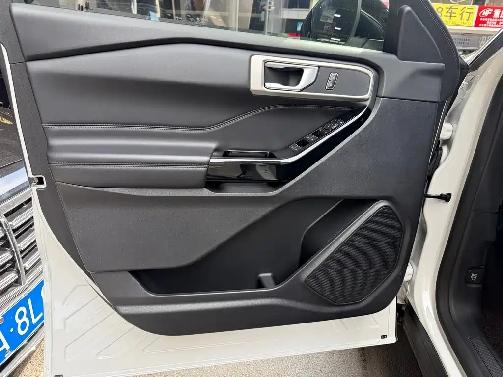 Explorer 2020 EcoBoost 285 four-wheel drive style version 6 seats купить на сайте DeffCars