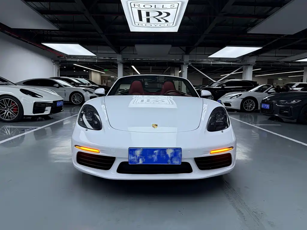 Porsche 718 2016 Boxster 2.0T купить на сайте DeffCars