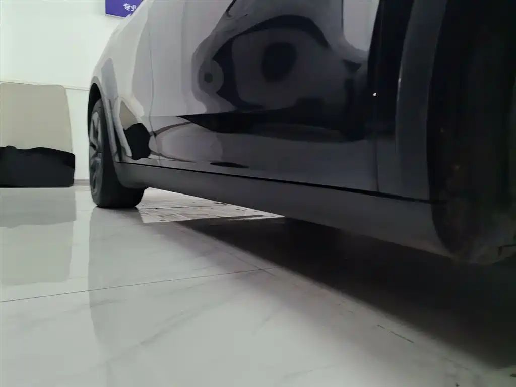 Model Y 2024 rear-wheel drive version купить на сайте DeffCars