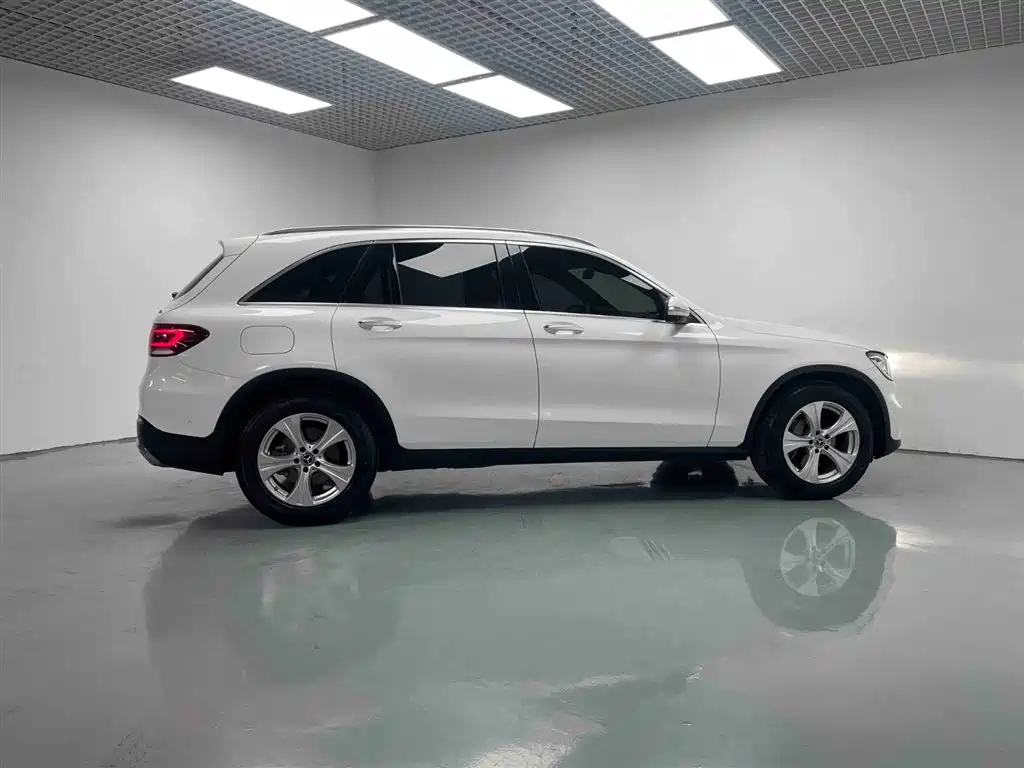 Mercedes-Benz GLC 2020 facelift GLC 260 L 4MATIC dynamic купить на сайте DeffCars