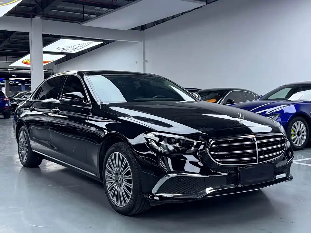 Mercedes-Benz E-Class 2022 E 300 L Luxury Model купить на сайте DeffCars