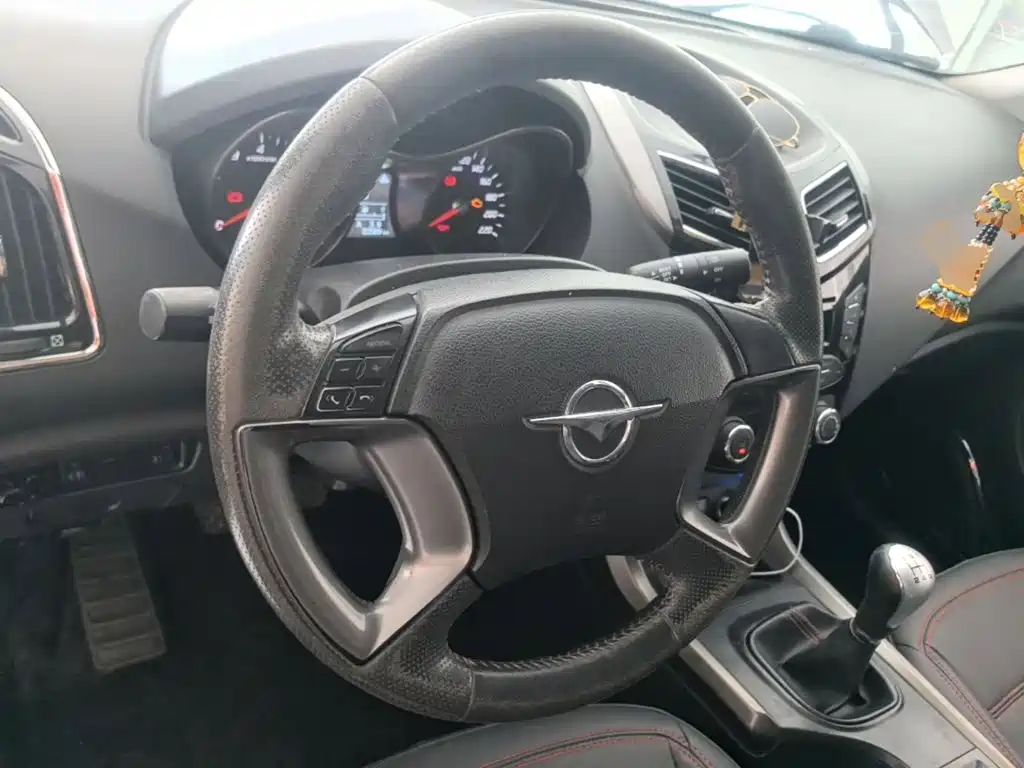 Haima S5 2015 1.6L manual luxury sunroof version купить на сайте DeffCars