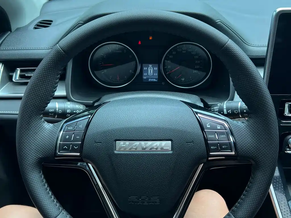 Haval M6 2021 Plus 1.5T Manual Deluxe Smart Coupler купить на сайте DeffCars