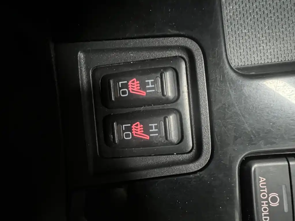 Outlander 2021 2.0L 2WD Enjoy Edition 5 seats купить на сайте DeffCars