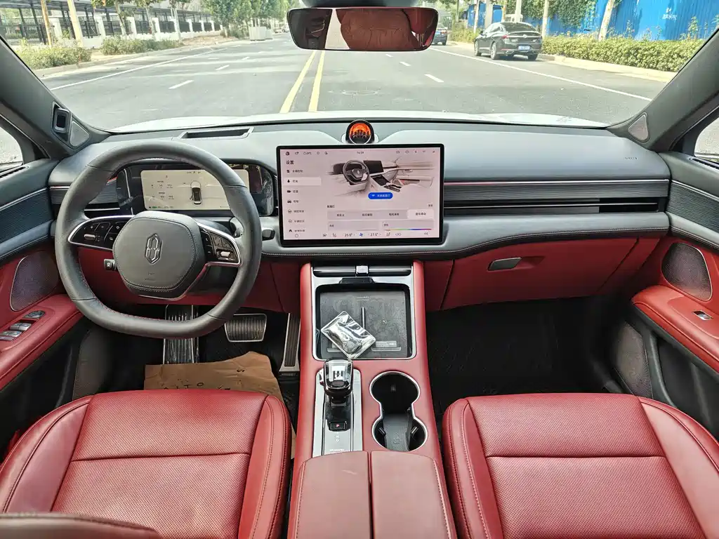Wenjie M5 2024 pure electric Max rear-wheel drive high-end smart driving version купить на сайте DeffCars