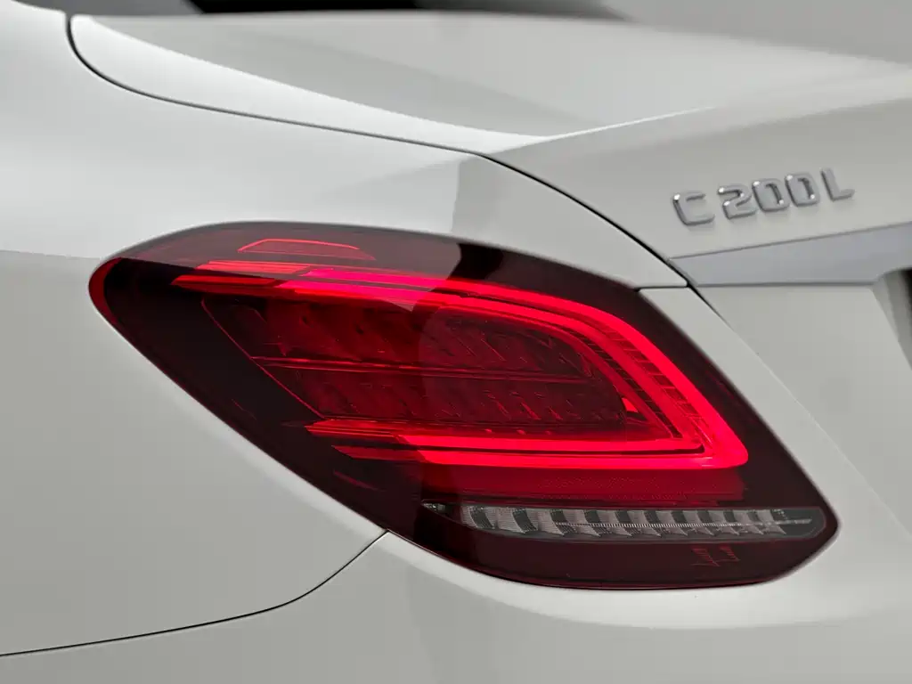 Mercedes-Benz C-Class 2021 C 200 L Fashionable Sports Edition купить на сайте DeffCars