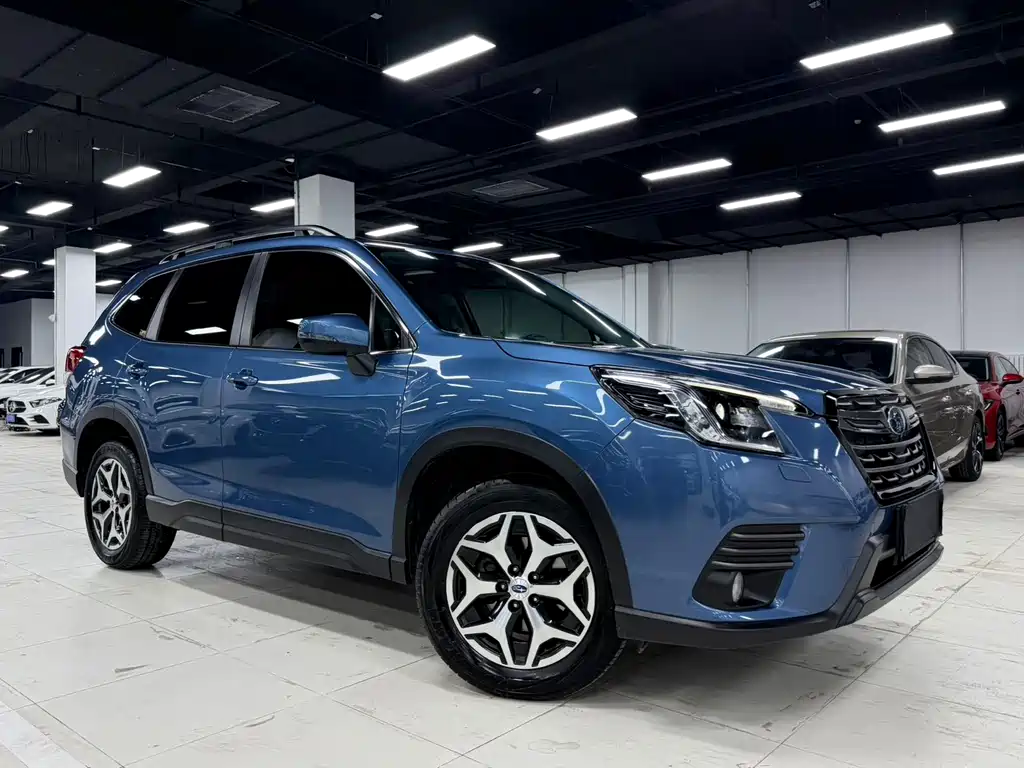 Forester 2022 2.0i AWD Deluxe Edition EyeSight купить на сайте DeffCars