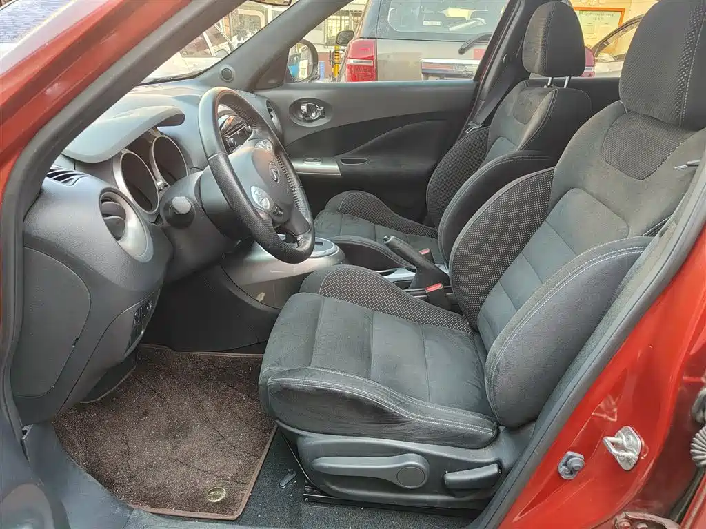 Infiniti ESQ 2014 1.6L Straightforward Edition купить на сайте DeffCars