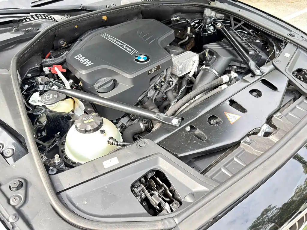 BMW 5 Series 2014 525Li Luxury Design Package купить на сайте DeffCars