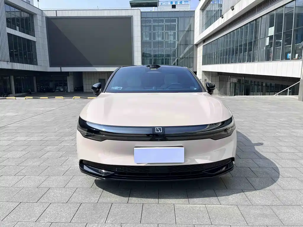 Jikrypton 007 2025 rear-wheel drive smart driving version 75kWh купить на сайте DeffCars