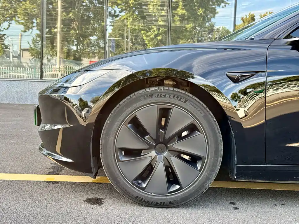 Model 3 2023 rear-wheel drive version купить на сайте DeffCars