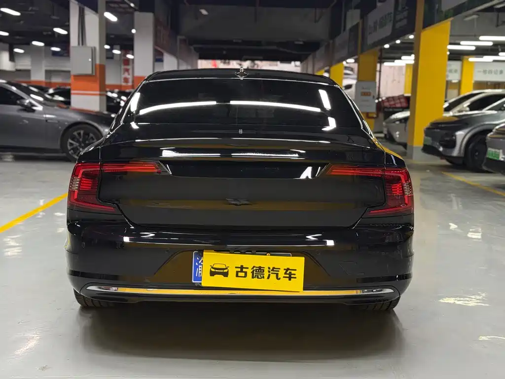 Volvo S90 2022 B5 Zhiyuan Luxury Edition купить на сайте DeffCars