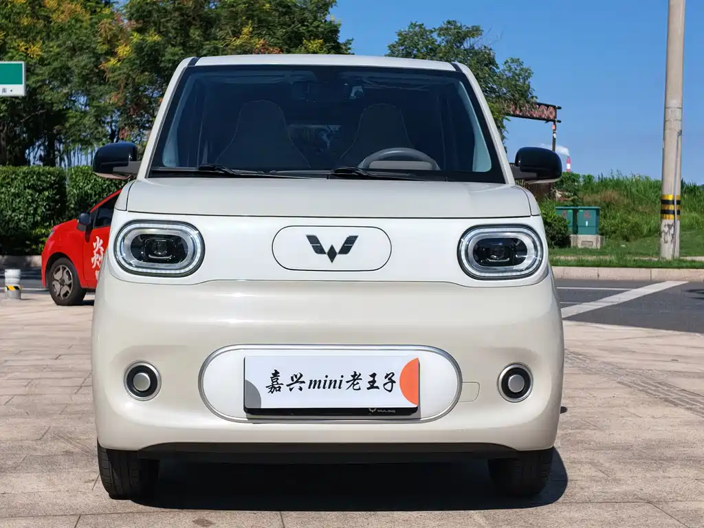 Hongguang MINIEV 2024 third generation 215km youth version купить на сайте DeffCars