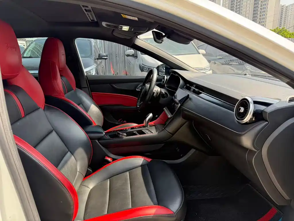 MG6 2020 1.5T Automatic Trophy Deluxe Edition купить на сайте DeffCars