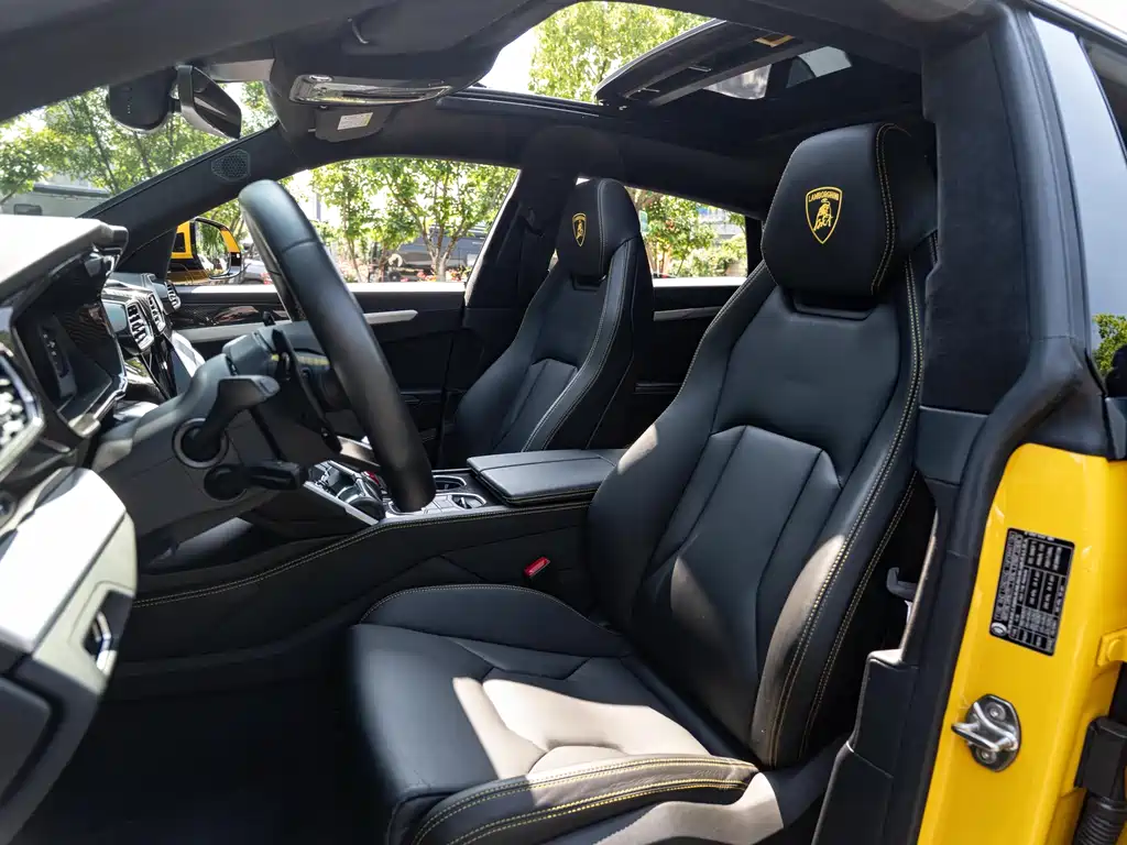 Urus 2018 4.0T V8 купить на сайте DeffCars