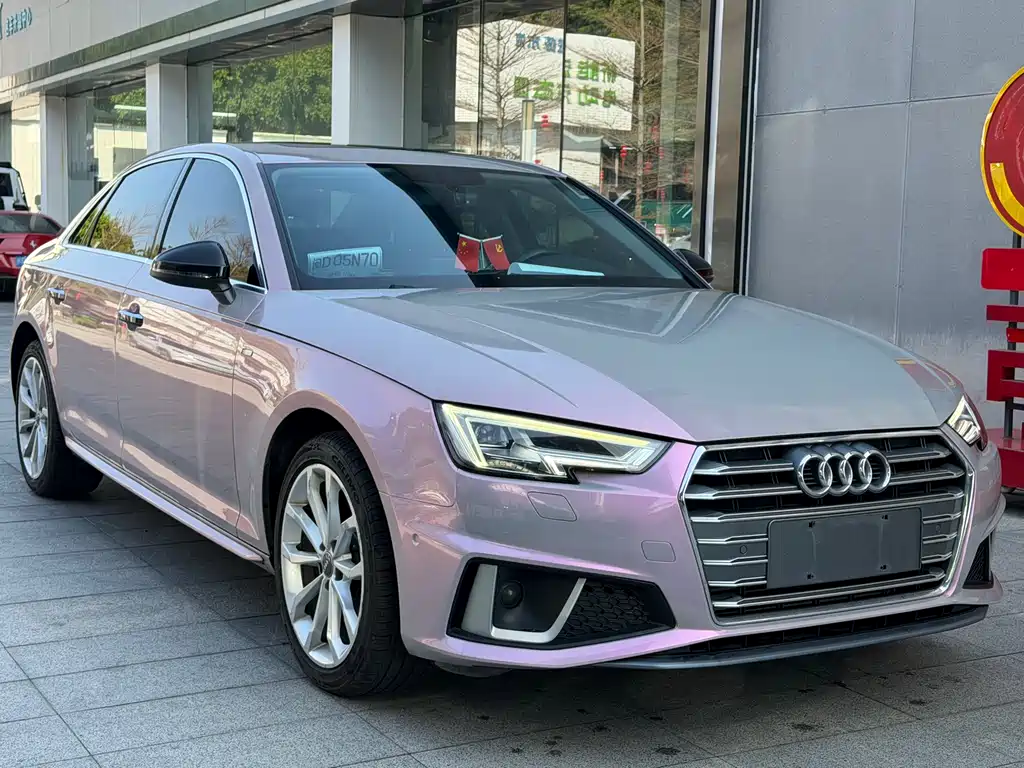 Audi A4L 2019 40 TFSI Fashion Type National VI купить на сайте DeffCars